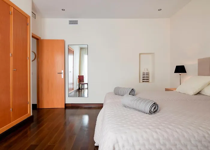 Puerto Banus Marina With Sea Views - Pass The Keys Lägenhet *